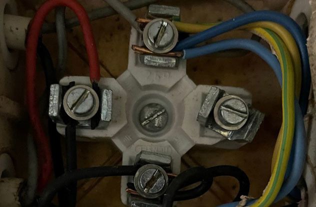 Fehlersuche Stromleitungen